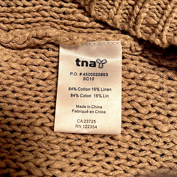 ARITZIA TNA Loose Knit Tank Top // Size M - Picture 5 of 6